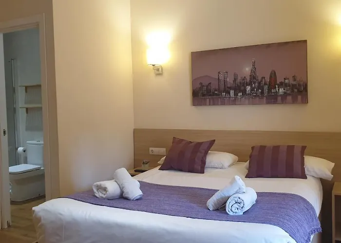 Hostal Barcelona Travel